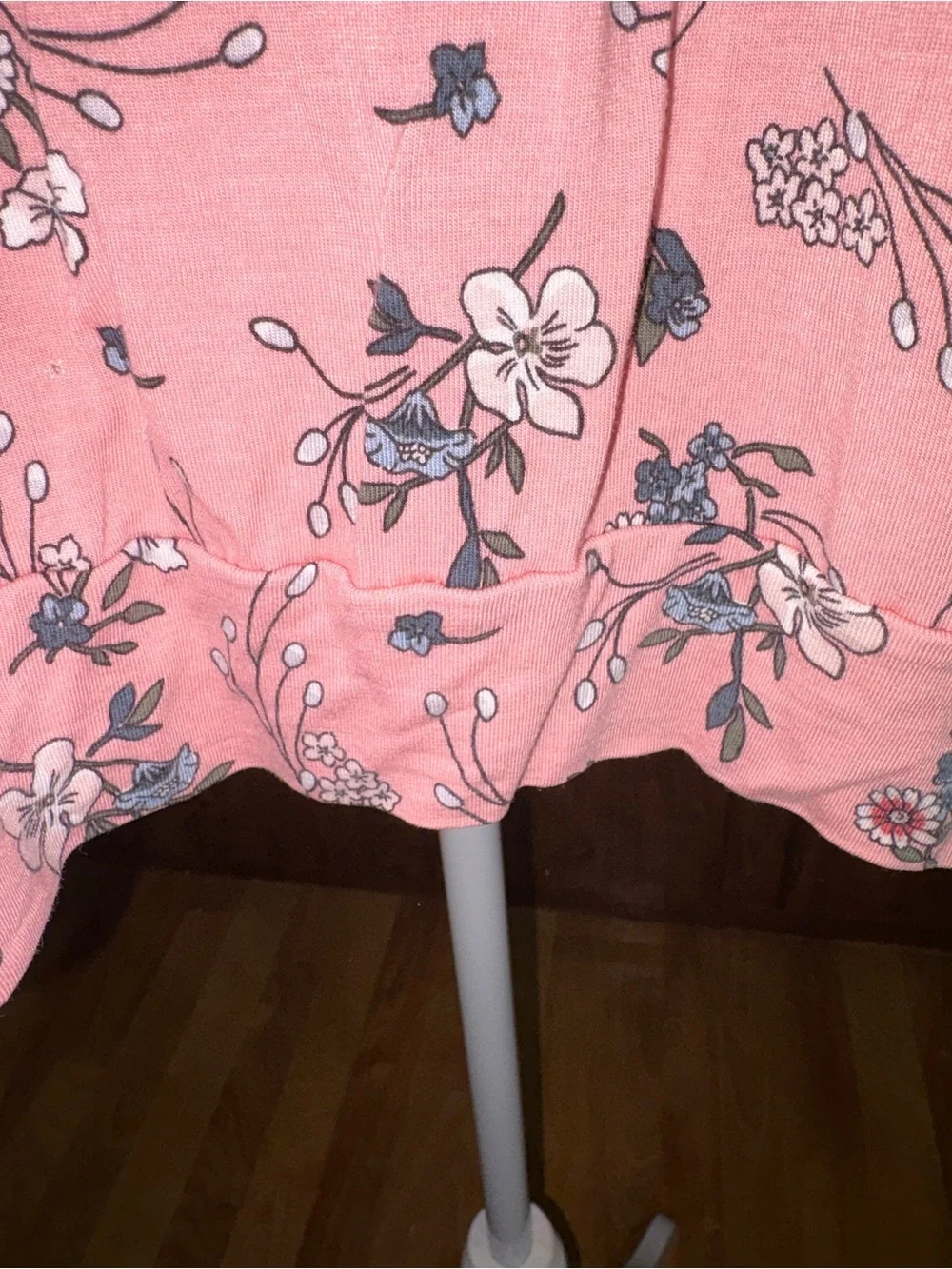 Loft outlet size X-Large pink sleeveless top w/floral pattern EUC